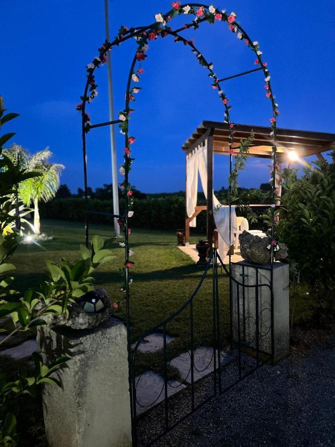 A Lu Fanizza Bed & Breakfast Cutrofiano Luaran gambar
