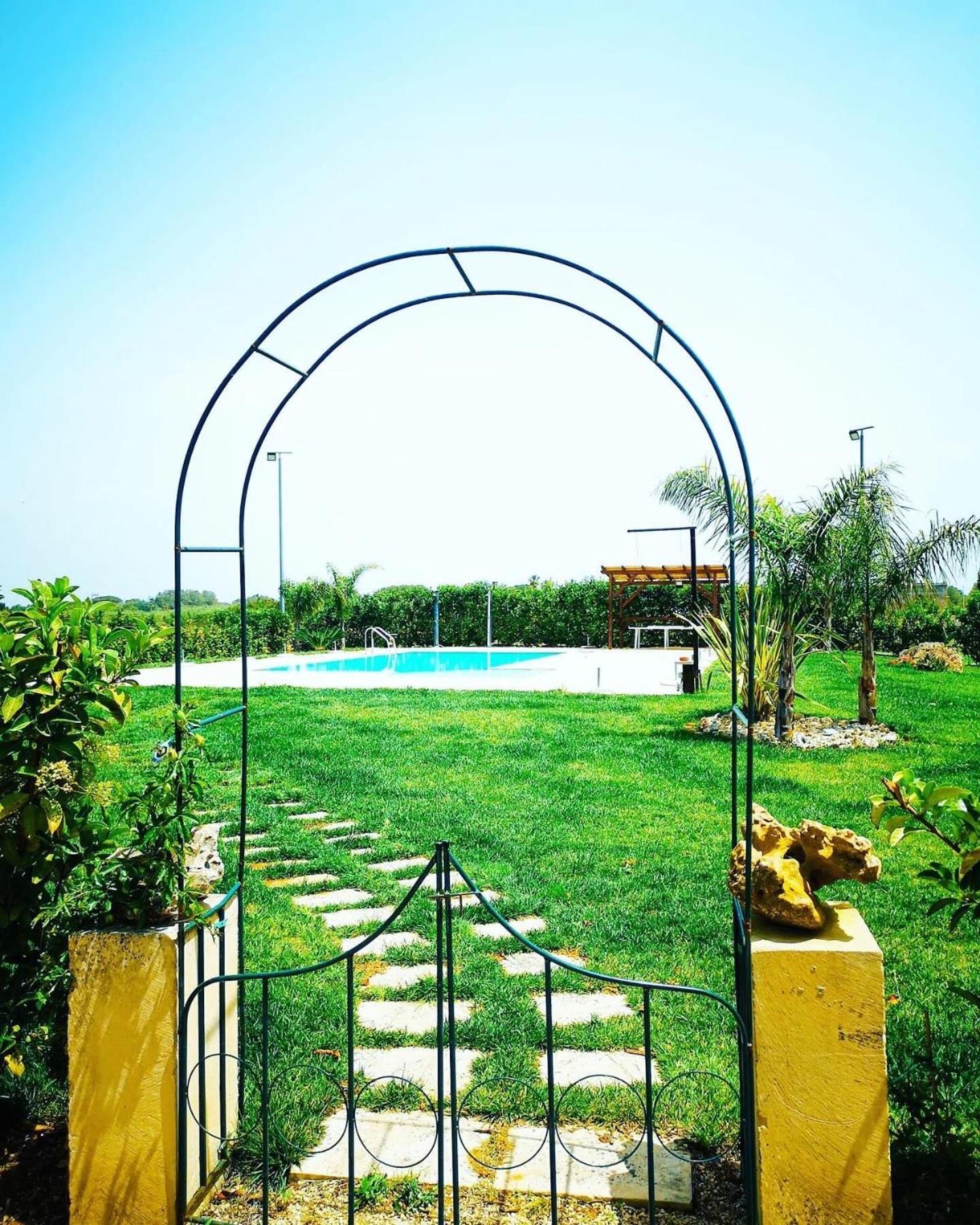 A Lu Fanizza Bed & Breakfast Cutrofiano Luaran gambar